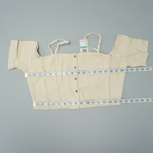 ASTR Cropped Top Off The Shoulder Natural L - Picture 7 of 8